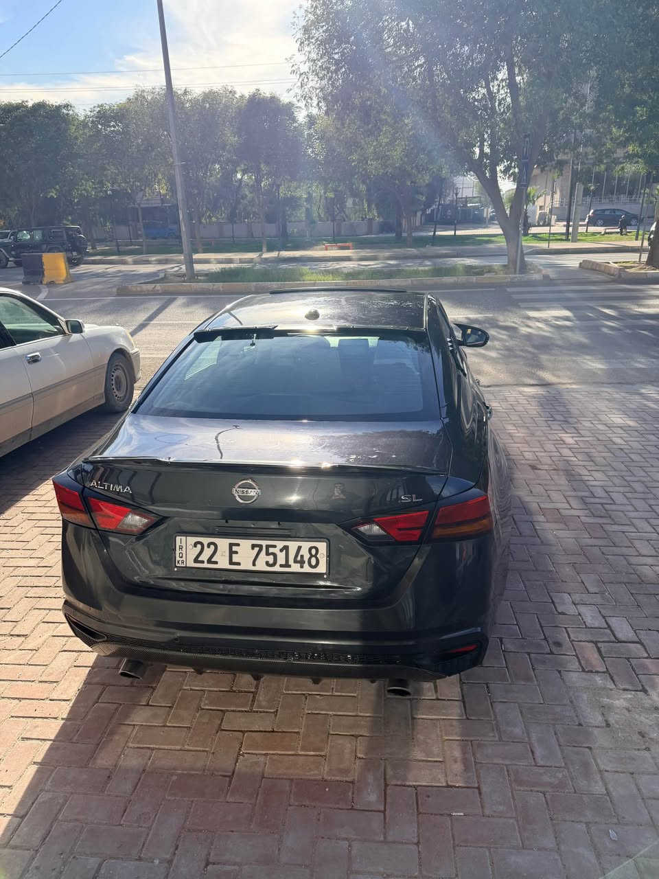 نيسان التيما 2020
سيارة SL 
فول مواصفات 
رادار امامي
رادار خلفي
رادار جوانب
قيادة ذاتية
كشن جلد
كشن هيتر
تبريد قطعتين 
سلايت 
هندبريك كهربائي
اوتو هولد
تبريد مركزي
لايت زينون بلادي
بلاجكتور عدسة وزينون بلاد
وبعد بيهة هواي مواصفات
السيارة بيهة جاملغ وبونيت 
بدون دواخل
وبيهة شوية كارت بقبق صندوق
السعر 144$ وبيهة مجال بسيط
*********** كالار, السليمانية
