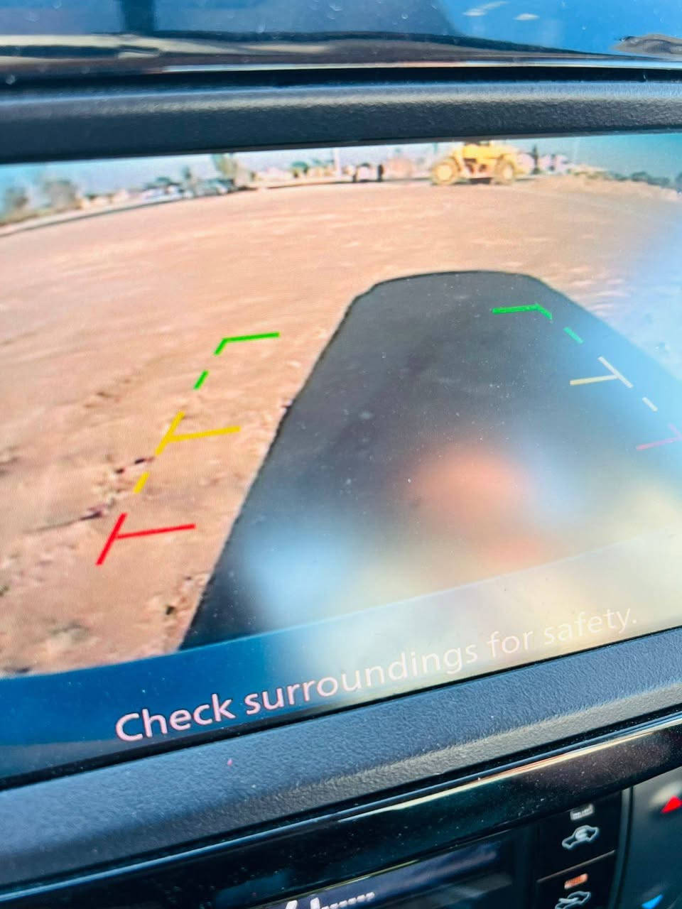 نيسان سنترا2019  SV بصمه تشغيل
مرقم صلاح الدين الماني تحويل مباشر ، ويل كب كروم شاشة لمس كاربلي لون سلفر  تحكم ستيرن بصمه  رادارات امامي وجوانب كامرة دواره تحديد مسار بصمه تشغيل وفتح أبواب ماشيه قليل 
الضرر صبغ بونيد فقط  رقم الشاصي بالصور سونار مرفق صور الضرر مرفقه داخل المنسور بدون دواخل شرط
السعر المطلوب 118 البيع نقد فقط 
اعتذر عن المراوس 
الشراي يتصل ***********
مكان السياره الشرقاط
