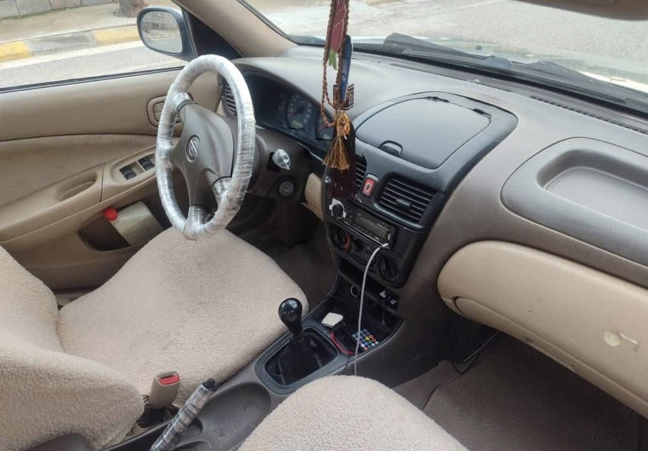 سەرەتا بەناوی خوا
سەنی ٢٠٠٢ئاڕمی پلاستیکی هەولێر پێ شودواکەپسە یەک چەمەلوقی بۆ یاخە ناوزەردەچوار جام کارە با گێڕو مەکی نەی بەشەرت تەبریت 
ساردوگەرم ئی شەکا تەقەوڕەقەی نیە
***********
سیعر ٧٢ماعمەلەیە برایانە
