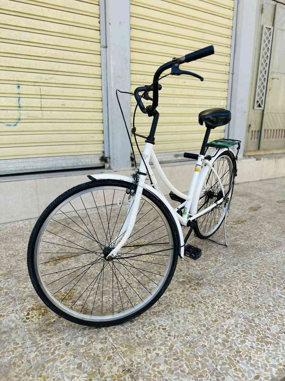 للبيع
بايسكل عبدالحليم

حجم 26 

اسطابات شغال

 

اللون المميز 🤍ابيضّ

تواير جدد 

والنظافة گدام العين

السعر قيم بما يرضى الله


**إذا كنت صاحب هذا الإعلان وتريد حذفه لأي سبب، رجاءا أرسل رسالة إلى الدعم الفني**