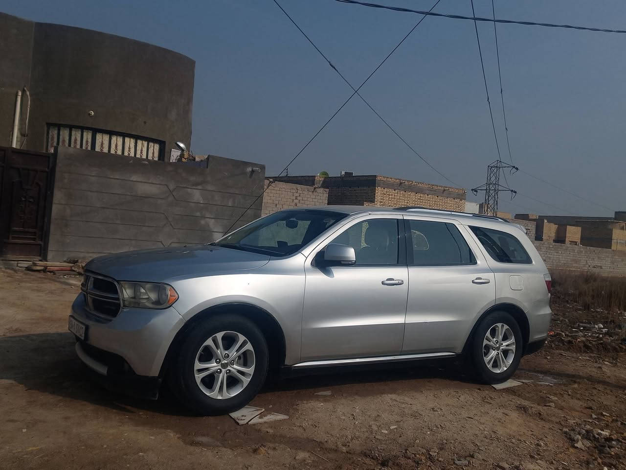 السلام عليكم
للبيع او مراوس ب اقل 
دورنكو رقم بصره دولي تحويل ثاني يوم جاهزه مانقصها شي مكينه كير حداديه تخم تاير تبريد ٣ قطع ٧ راكب 
السياره جاهزه برغي مانقصها دواخلها اسود شاشه كامره تحكم بالستيرن عالي ناصي زنون 
ضربت سياره جاملغ وبنيد ومصبوغه احزام 
العنوان / الناصرية / مركز 
السعر ١٤٥ 
الاستفسار // ***********
