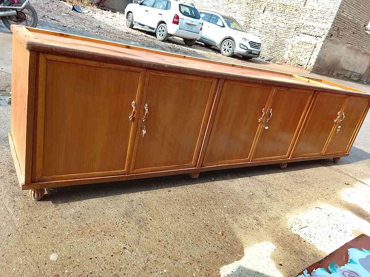 قيم وأخذ مستعجل على بيعته مكاني بالقاسم ***********
