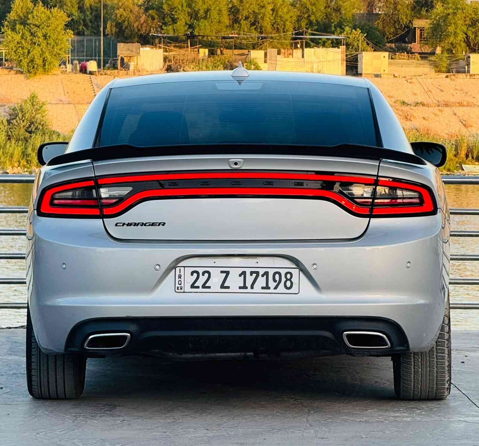 السلام عليكم 
جارجر 2023 SXT بدون ايرباك وصور الحادث مرفقة مرقماربيل بأسم شركة وكالة او تحويل مضمون 
ماشية 20 الف   
المواصفات : بصمة / كرسي كهرباء / LED امامي وخلفي / بلوجكتر LED  / مكينة 3600 ستة سلندر  / قطعتين تبريد / كامرة حساس خلفي / شاشة / ويل كب كبير / كروس سرعة / تحكم ستيرن / مانع انزلاق / بلوتوث 
مكاني بغداد ⛳ 
للتواصل والاستفسار : *********** ☎️
✅ السعر 260 $ ورقه بيه مجال ✅
