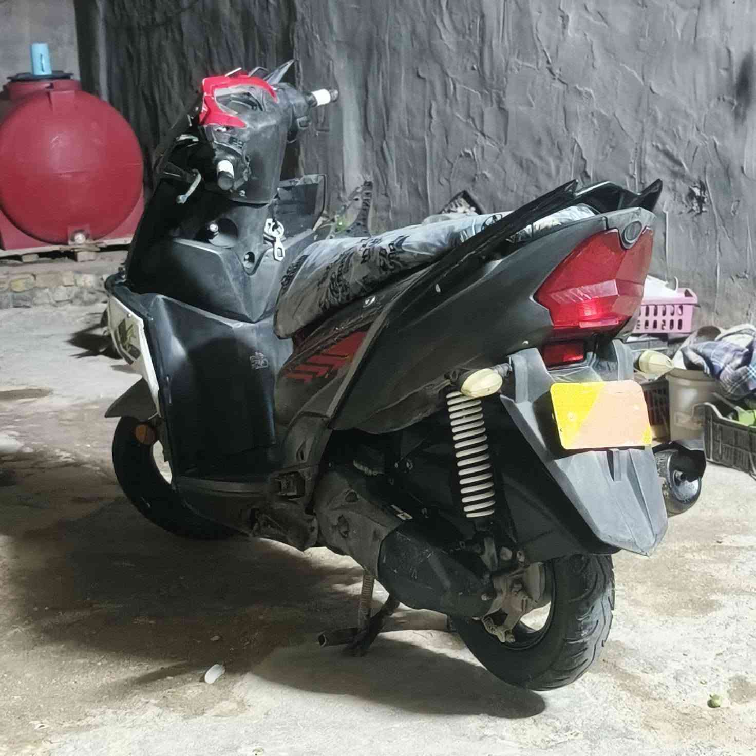 سلام عليكم شباب دراجه ZR موديل 2020 كهربائيات شغاله مكينه خرسه مشي حلوه سعر 450 بيهه مجال 📌


**إذا كنت صاحب هذا الإعلان وتريد حذفه لأي سبب، رجاءا أرسل رسالة إلى الدعم الفني**