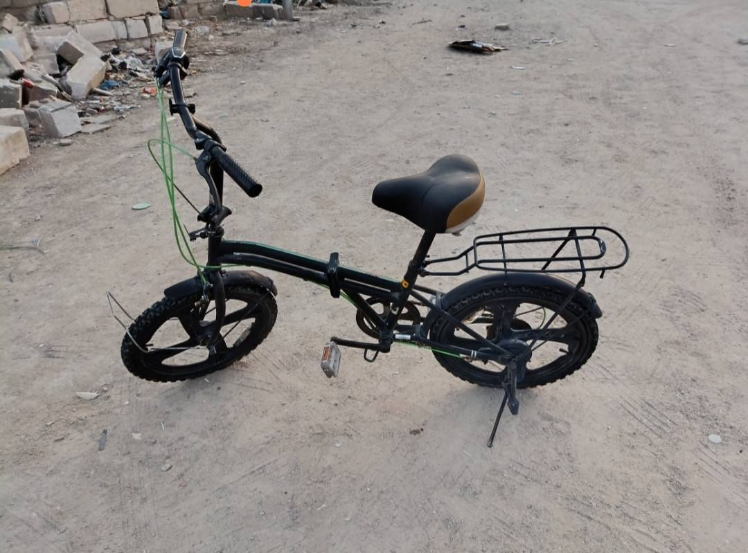 بايسكل طبق (قابل للطي) نظيف جداً وبسعر مناسب 🚲
بايسكل ينطوي (يصير قطعتين) خفيف وسهل النقل بالسيارة.
نظيف وجاهز، التايرات والجنوط بحالة ممتازة وما يحتاج أي مصاريف.6نمر سراعات
السعر: 85 ألف دينار (وبي مجال بسيط جداً للشراي الصامل).
المكان: الناصرية.
اليحب يشتري يتفضل خاص وأهلاً وسهلاً بيه.


**إذا كنت صاحب هذا الإعلان وتريد حذفه لأي سبب، رجاءا أرسل رسالة إلى الدعم الفني**