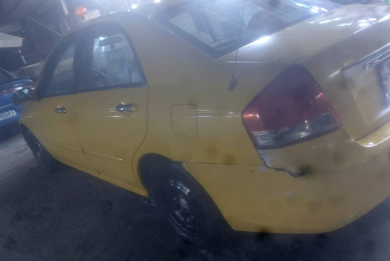 السلام عليكم سياره سبكترا موديل 9وارد امريكي كهرباياته مكفوله حادثه جاملغ +وبنيد+تخم تاير باتري جديد+ محرك ٢٠٠  حاويه صارله شهر من شاده والكيير خير من الله  مصفره هيئه وغرامات السياره شرط التحويل رقم نكليزي كربلاء مكلف بنشر الستفسار اكثر ***********
