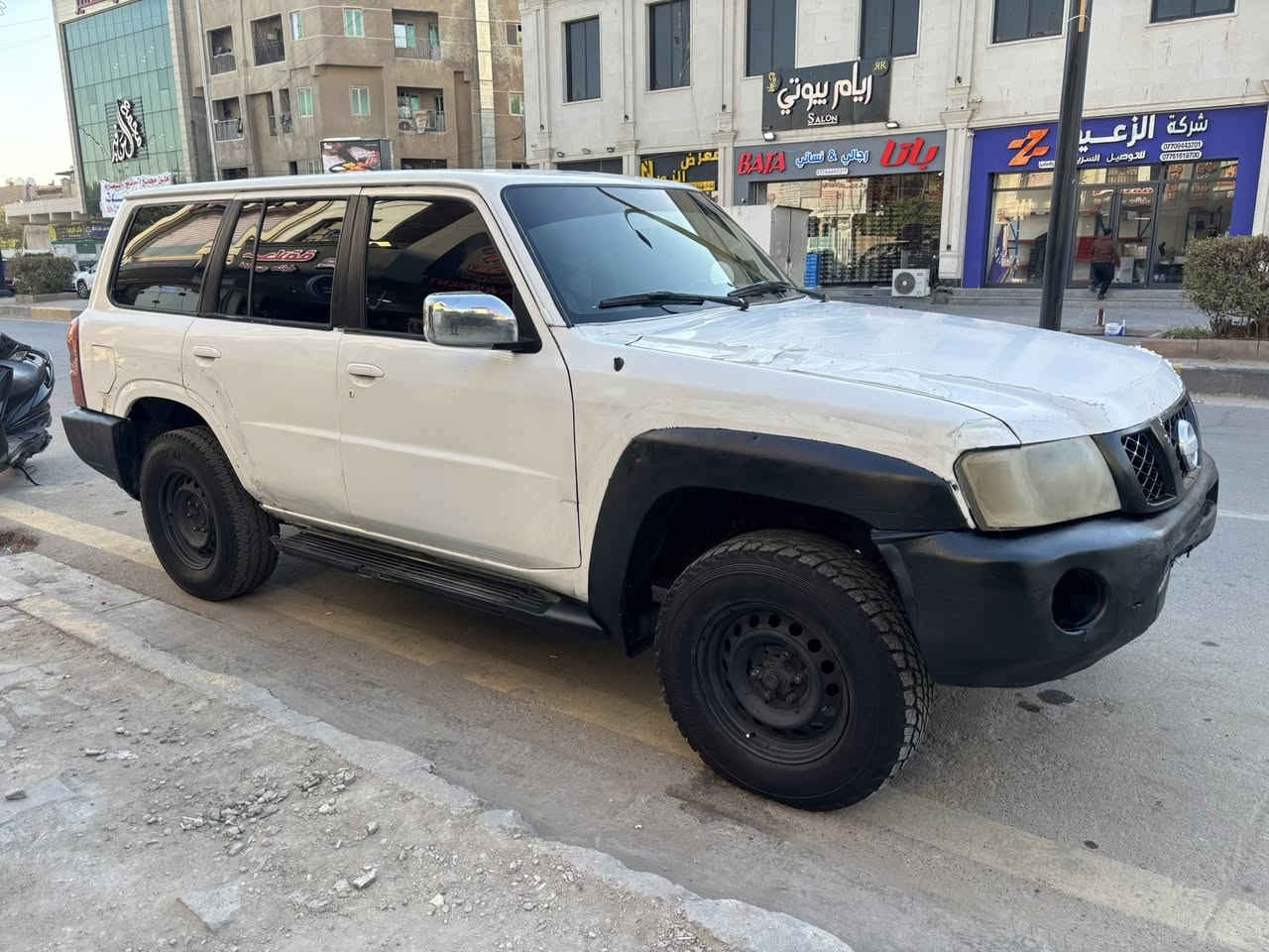 السلام عليكم باترول 2008 مزاد داخليه كير مكينه بطه كهربائيات شغاله السياره خير من الله كتاب بسمي مكان السياره بغداد الكريعات ***********.   السعر 67 مجال حك الجيه
