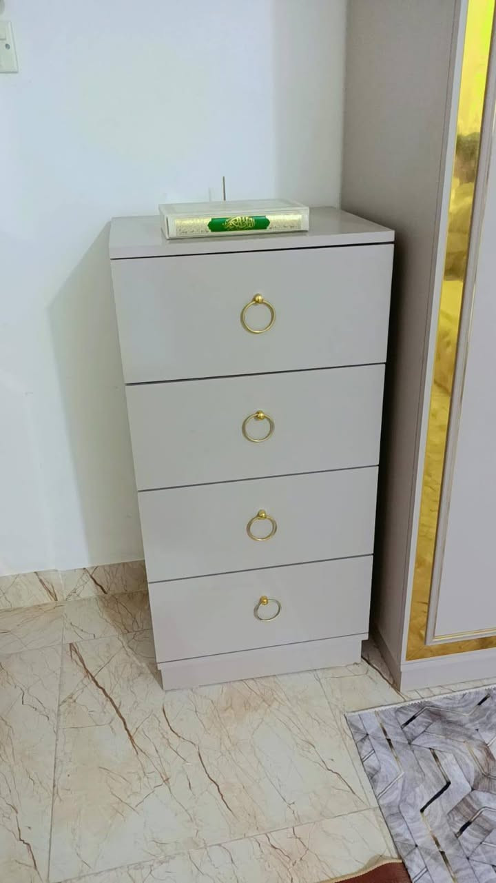 السلام عليكم مكلفه بالنشر غرفه كامله بسعر مليون وربع وبيها مجال ناس محتاجين كلش إلي يريد يشتري صدك يتواصل ويانه


**إذا كنت صاحب هذا الإعلان وتريد حذفه لأي سبب، رجاءا أرسل رسالة إلى الدعم الفني**