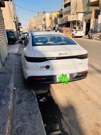 بي وايدي سيل 5 للبيع  كفاله عامه  ماشيه الفين و٥٠٠ السعر 19 و500  العن...