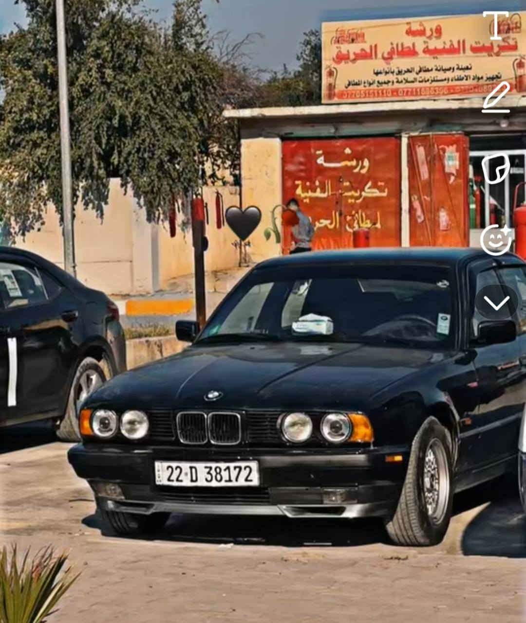 بي ام 525مسكر....اوتوماتيك تخم تايرات جدد صدر جديد مرتبه مانقصها  كلشي  رقم اربيل دولي فقط تجديد سنويه سعر 67 وبي مجال موديل  1990 مكان صلاح الدين بيجي ***********
