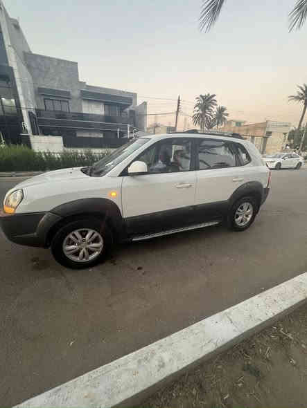 السلام عليكم 
توسان موديل 2009
خليجي مكفول كفاله عامه من كلشي سونار مع المنشور
ماشيه 160 الف السياره بحاله زيرو جديده جدا
فول مواصفات. محرك 2000
كير ومحرك بحاله الشركه سياره طك فلّين زيرو
رقم بغداد بسمي الرقم الجديد
مكاني بغداد كرخ
اي استفسار هاذ رقمي.
***********
