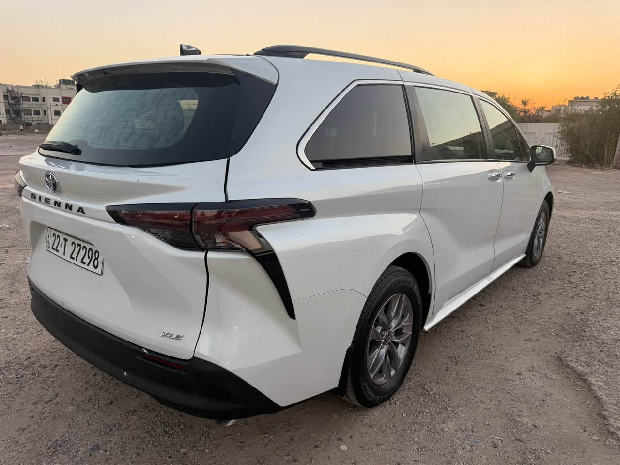 Clean white Toyota Sienna minivan. Has hybrid powertrain. Spacious interior. Good for families. بغداد, العراق


**إذا كنت صاحب هذا الإعلان وتريد حذفه لأي سبب، رجاءا أرسل رسالة إلى الدعم الفني**