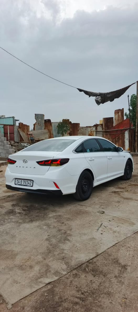 السلام عليكم
سوناتا غاز بلادي 2023 
رقم بصرة نص مواصفات تحكم ستيرن تبريد شاشة 
باب العبري مقسم الصندوق مقسم جاملغ الامامي جهة السايق صبغ وتقسيم 
السعر 175 
*********** واتساب واتصال 
مامتواجد فيس
