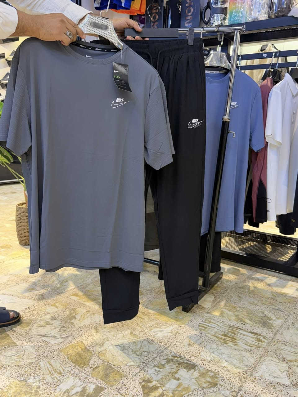 جديد شركة مضمار ميسان الرياضيه 
تراكسود خامه ستن اصلي قياس خاص
القياسات 2XL 3XL 4XL 5XL
السعر 35 الف
العنوان العماره عواشه شارع بيت سيد جبار


**إذا كنت صاحب هذا الإعلان وتريد حذفه لأي سبب، رجاءا أرسل رسالة إلى الدعم الفني**