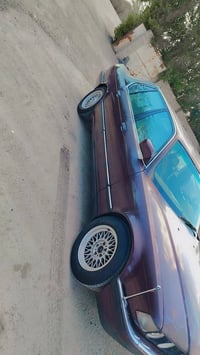 السلام وعليكم بي ام للبيع 740 موديل 93 لون كرزي كير محرك خير من الله ر...