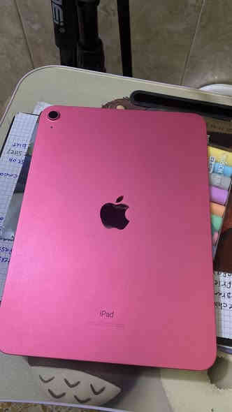 ايباد 10iPad الجهاز ماداخل تصليح اي مشكله مالي الجهاز مكفول الذاكره 64الجيل العاشر النضافة 90%السعر 400 و التواصل عبر الرقم اتصال واتساب ***********
