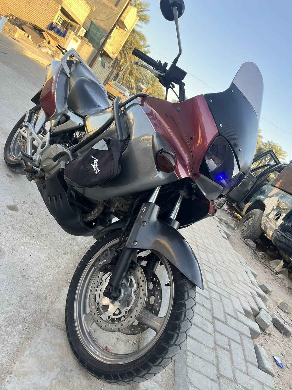 ﷽
{إنَ الُلُُه وَمٌلُائكِةِ يَصّلُوَنَ ْعلُيَ الُنَبّيَ
 يَاايَُْها الُذَيَنَ امٌنَوَ صّلُوَ عليه وَسِلُمٌوَ ْ تْسِلُيَمٌا}

هوندا فاراديرو  ادفنجر 
محرك 1000cc V 

دراجه جاهزه كهرباء ميكانيك بريكات ✅
شاشه لمس كار بلي 
كامرات امام خلف 
لايت زنون 
درع جنط صغار
تانكي نضيف

السعر 28 الهيج دراجه بلاش 

سنويه باسمي لوحات جديده انكليزي اثنين هزة جديده تحويل ثاني يوم 🌹


**إذا كنت صاحب هذا الإعلان وتريد حذفه لأي سبب، رجاءا أرسل رسالة إلى الدعم الفني**