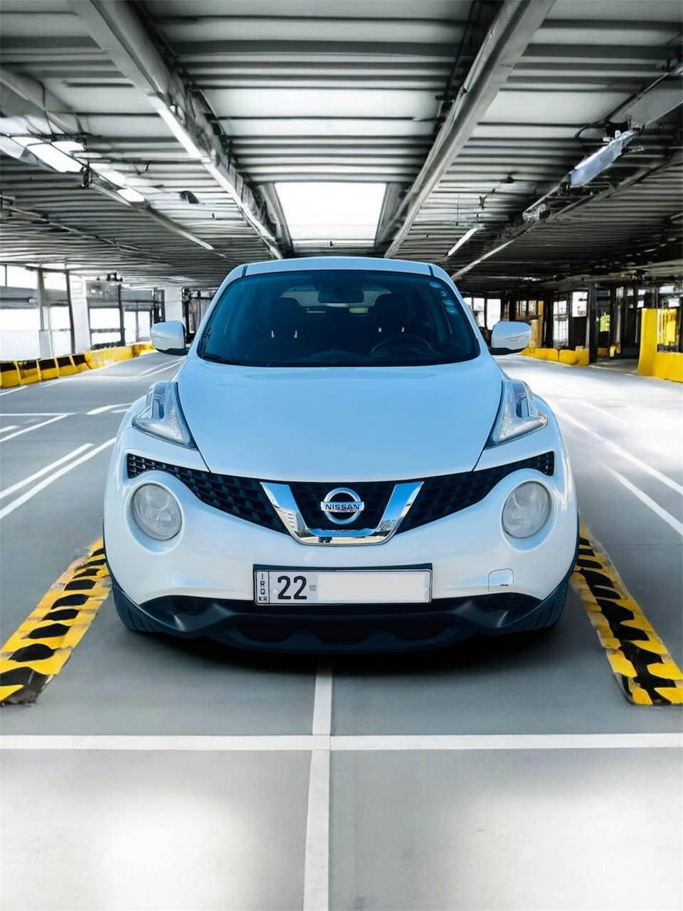 NISSAN JUKE XALIJE 
نیسان جوكی مۆدێل ٢٠١٦ مواسەفات خەلیجی 
مەكینە مەرغوب بێ تۆربۆ 
مواسەفات - دەرگا بەسمە - سویج بەسمە - شاشە گەورە -  ئاوێنە كارەبا - ئاوێنە شەفت - چوارجام كارەبای ئۆتۆ - سێ مۆدی لێخورین eco - normal - - sport - تەبرید لەمس .... 
سەیارەكە دوو دەرگای بۆیاغە بێ ناوگرتن بێ ئێرباگ بێ ساردەكوت  جوان بەرچاوە دەعامی بۆ دەعامی بەشەرت دینار مەسرەفی تێدانیە زۆر اقتسادیە 
سعر 110 
شوێن هەولێر 
*********** أربيل, العراق

