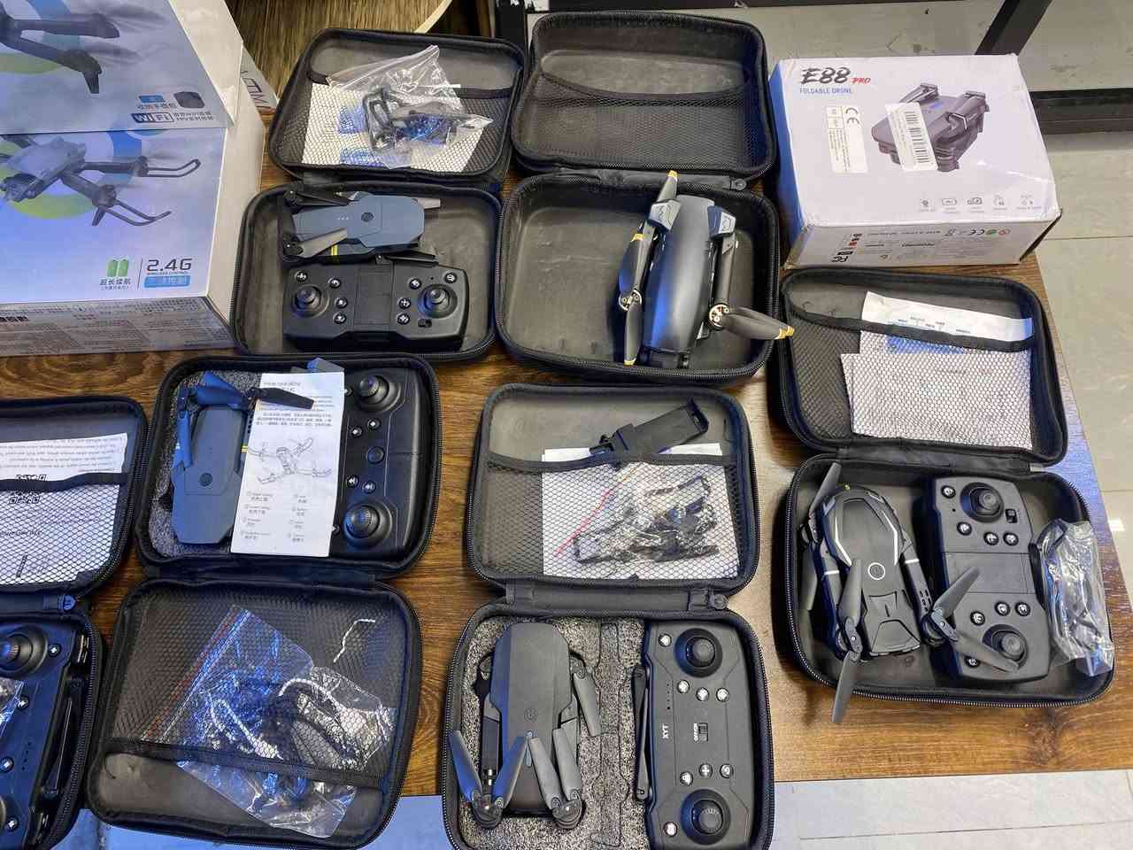 شلعة درونات ١٥٠ الاف معة توصيل واصلة يمك


**إذا كنت صاحب هذا الإعلان وتريد حذفه لأي سبب، رجاءا أرسل رسالة إلى الدعم الفني**