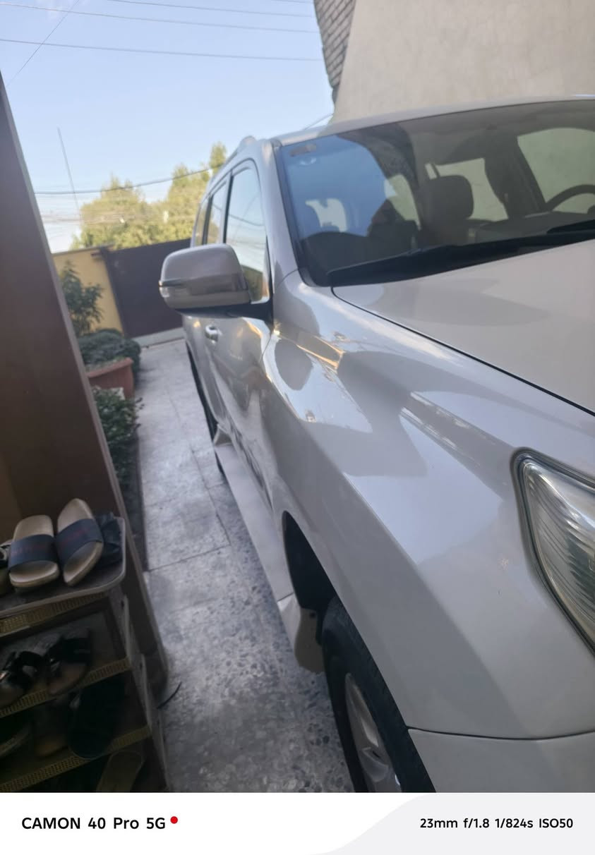 برادو 6 سلندر كويتي 2013فول فئه TX l
شاشه  وكامره بلاد حساسات أمامي خلفي فور ويل داخل لونين 
بصمه فتحه كشن جلد كهربائي ثلاجه داخليه سبير تعليك رقم بغداد باسمي شرط تحويل وهزه جديده رقم جديد ماشي ٢٢٤ سونار منشور مبدل دهن وفلتر كير بشركه سعر ٢٨٠و بيها مجال مكاني بغداد بلديات ***********
