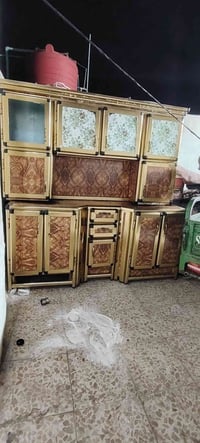 للبيع • أريده • القبله