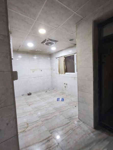 شقه طابق أرضي للأيجار 
تصلح لسكن العوائل 
العنوان /  الجنينه 📍
المساحه / 120 م 
المحتويات /  غرفتين منام + صاله + أستقبال + 
مطبخ + صحيات  
الأيجار / 650 الف  
للتواصل :
***********
***********
***********
