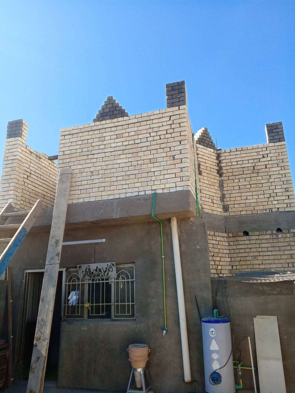 خلفه بناء بغداد الشعله نعمل بأنسب الاسعار شغل درجه اولى ***********
