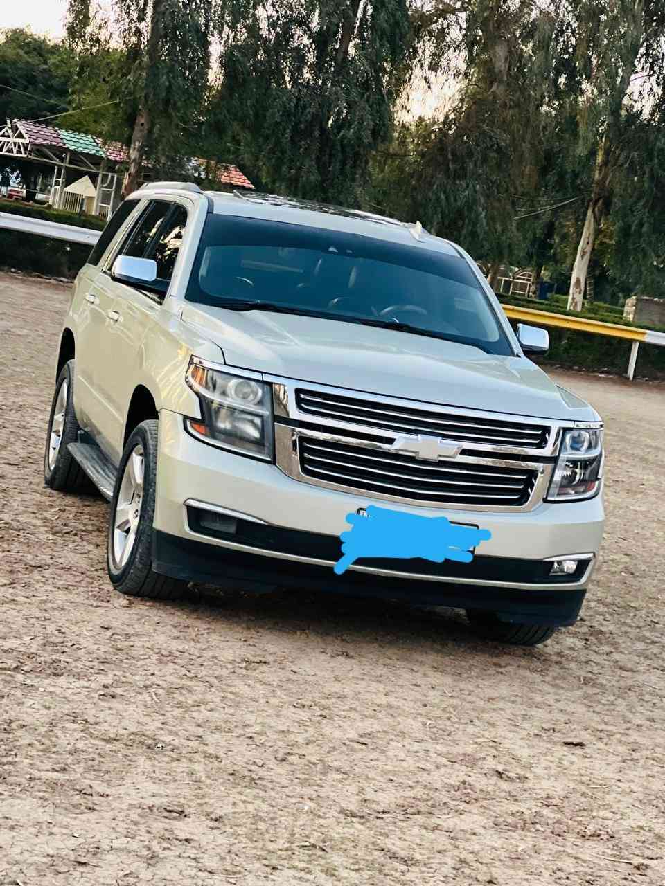 تاهو 2018 ادوات   مكفوله من الكص  فول مواصفات بصمه تشغيل عن بعد كشن ملكي منفصل كشنات جلد فول فتحه فور ويل قاصه داخليه اشاير مري رادار جانبي صندوق شفط كشن كهرباء وهزاز مري شفط تدفأ وتبريد كشنات خزن ميموري لايت زنون تخم تاير ويل جديد سياره جديده شركه كل نقص مابيه جاهزه من كلشي مكاني  كركوك سعر130
***********
