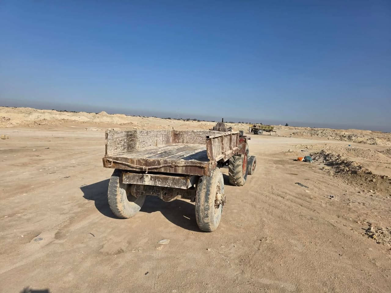 سلام عليكم عنتر ٨١ بدون موجود بلنجف شغاله السعر ٣٥٠٠ ***********
