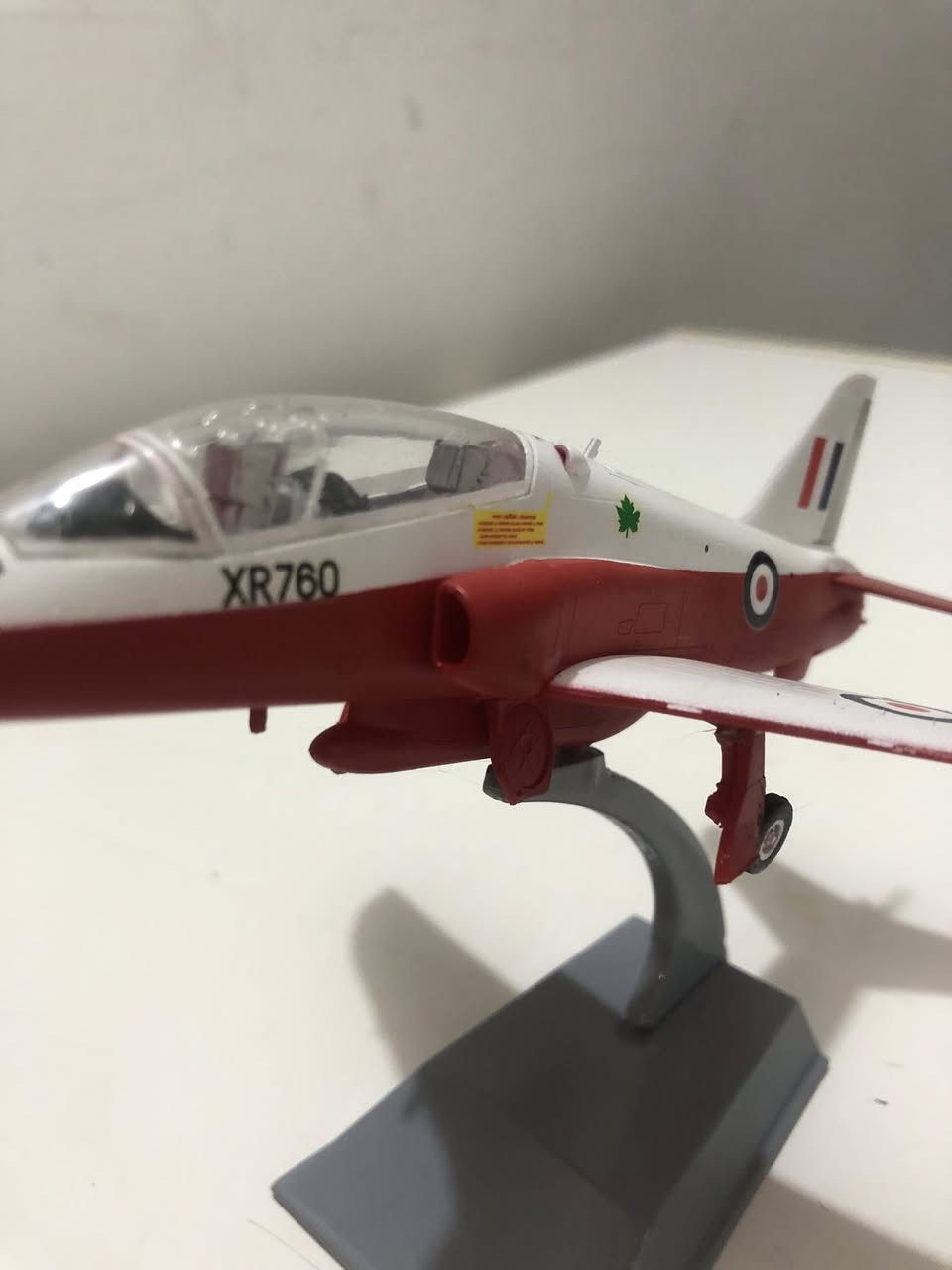 1/72 طائرة Hawk البريطانية للتدريب مادة الصنع بلاستك طول الطائرة 17 سم الشركة Airfix… السعر 25 الف والتواصل على الخاص ..مع التمنيات الطيبة للجميع.


**إذا كنت صاحب هذا الإعلان وتريد حذفه لأي سبب، رجاءا أرسل رسالة إلى الدعم الفني**