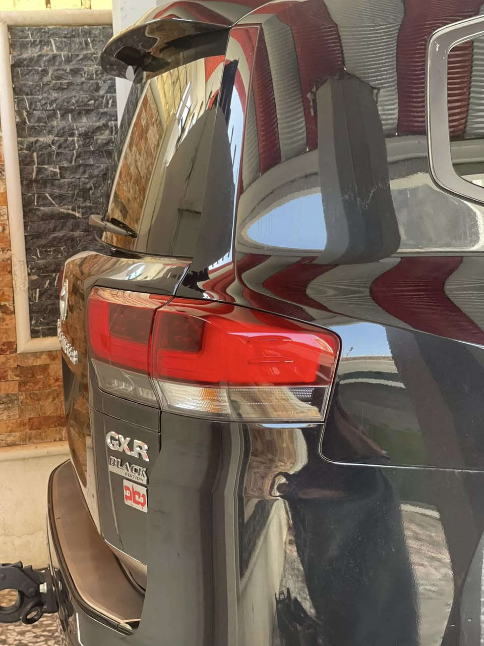 سلام عليكم لاندكروز بلاك اديشن محرك4000 تنفس طبيعي 
موديل 2024 زيروو ماشيه 6000شركه ساز مغلفه بي بي اف رفم بغداد 
بسمي العوان بابل ***********
