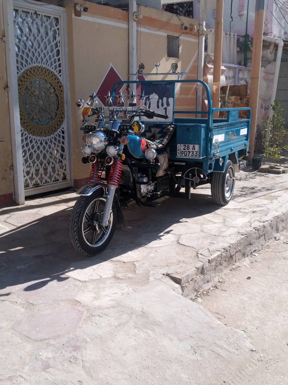 سلام عليكم ستوته للبيع مديل 23طالعه بل 2026دراجه رقم او سنويه نجف انكليزي دراجه كفاله عامه زيرو صار شهر من طلعتها من الوكيل ما مشتغل امخليها للونسه دعاميه سل ستيل انجوم توج فانوس تخم تاير ابو الخطه تريد كامله تريد فارغه مكاني نجف رقم ***********