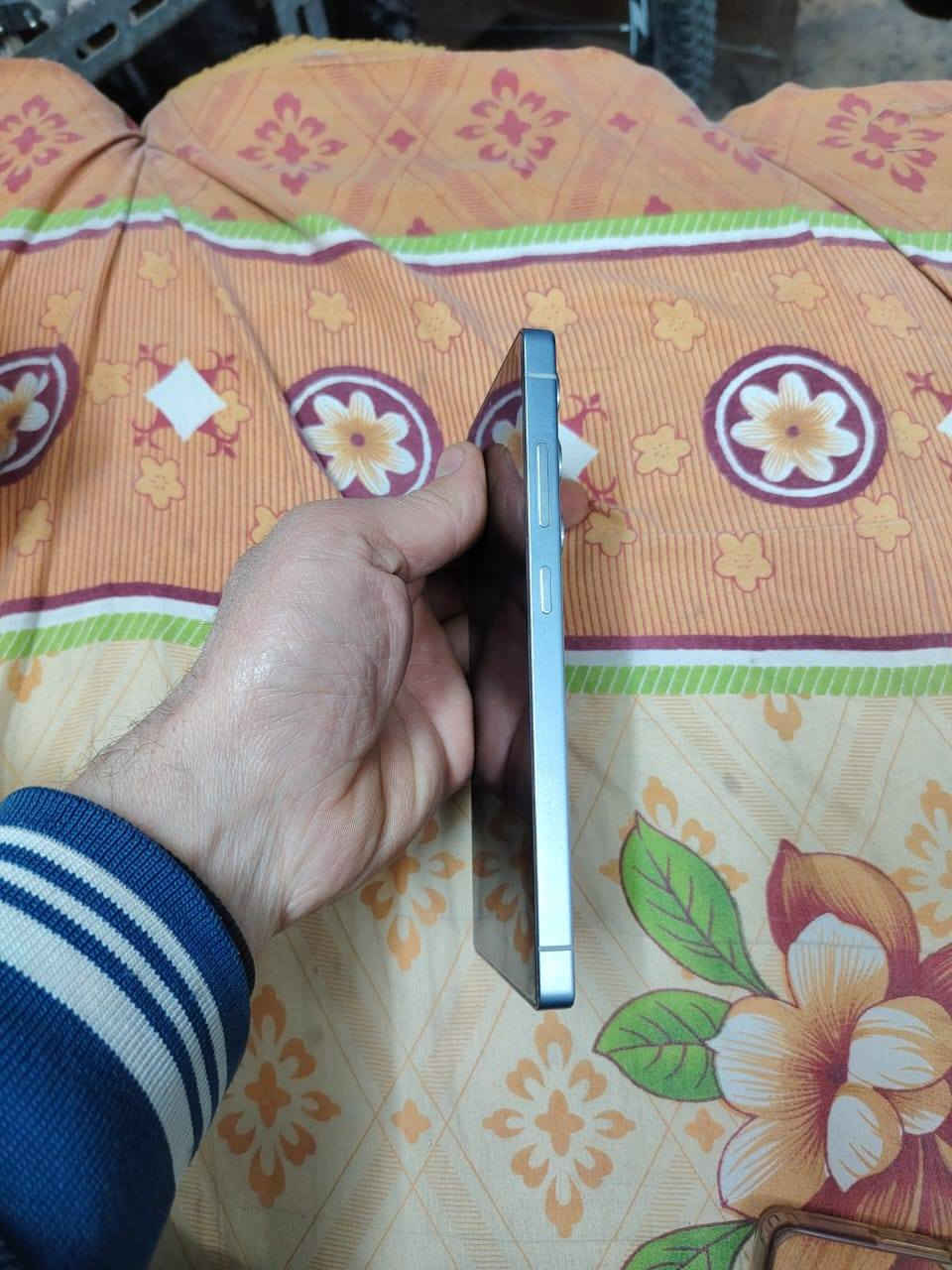 السلام عليكم جهاز ultra s25
السلام عليكم جهاز ultra s25 
نظيف مع وجود ضمان من وكاله عين الفهد
سعة التخزين (1تيرا) 
السعر 1550
مكاني بغداد الكاضمية *********** (***********
