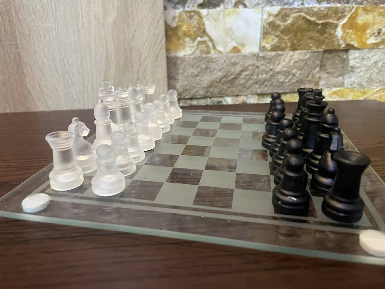 شطرنج زجاجي


**إذا كنت صاحب هذا الإعلان وتريد حذفه لأي سبب، رجاءا أرسل رسالة إلى الدعم الفني**