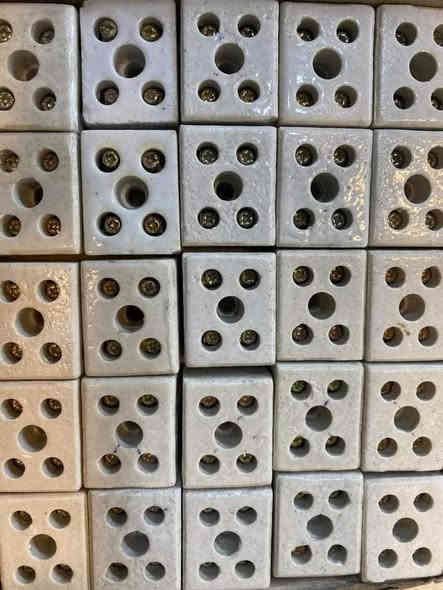 وصلتنا جميع مستلزمات التنور الكهربائي 

اسعار 🔥

للاستفسار الاتصال بالرقم 
***********
او مراسلتنا واتساب ￼
