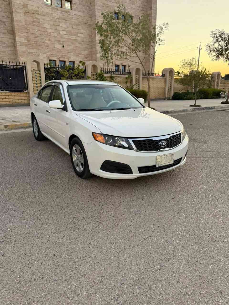 سلام عليكم للبيع اوبتيمه 9
خليجي فول سياره عدا البصمه

كير مكينه حداديه تبريد تخم تاير كفاله

سياره بيه رشات صبغ أثر شخوط

باقي سياره جاهزه من كلشي

رقم واسط تحويل ثاني يوم

مكان السياره كربلاء
***********
***********
السعر 95 وبيه مجال
