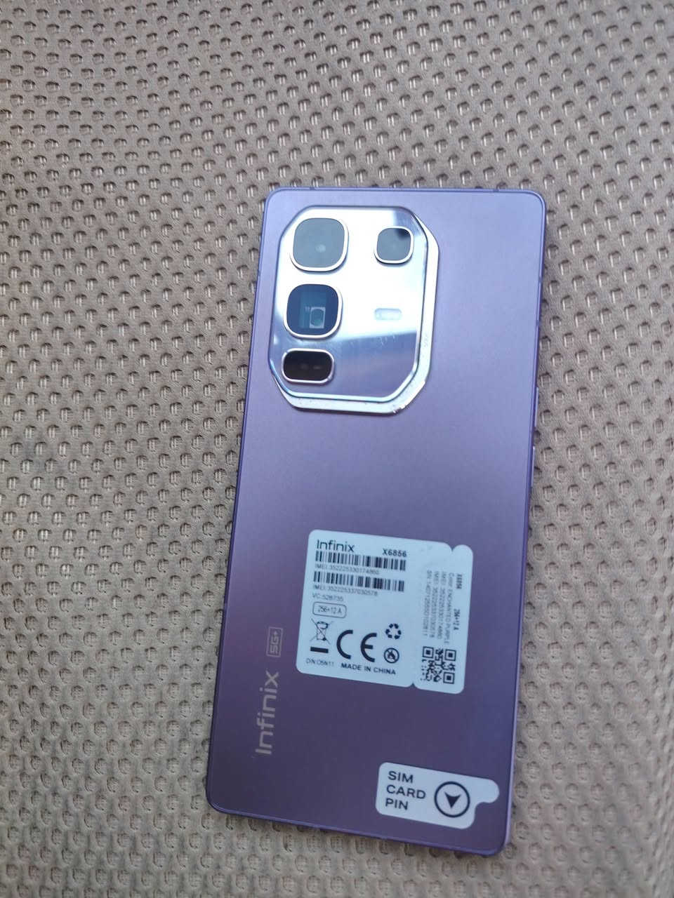 انفنكس نوت 50 برو بلص نضافه 100/100 ملحقاته كامله للبيع 375 اوبي مجال الشراي يتصل ***********
