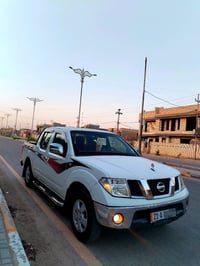 نيسان نافارا • ٢٠٠٩ • رقم سليمانية