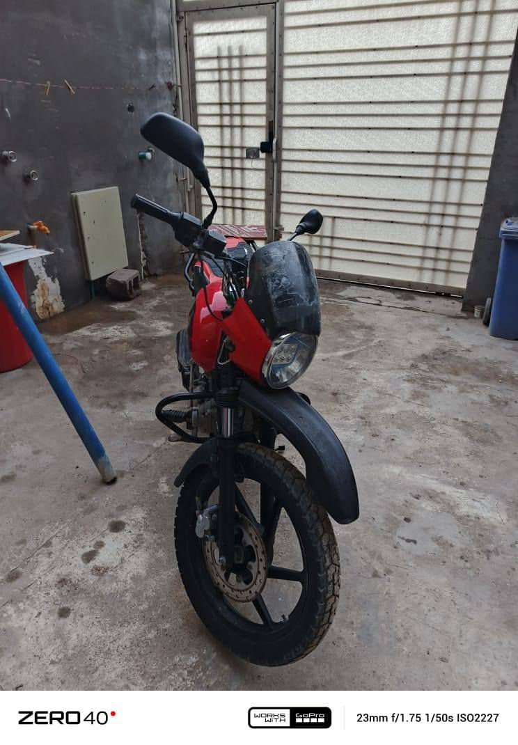 بوكسرر مديل 2021 سنوية
ورقم 
كلشي شغال 
سلف هندرر 
اشاير 
كهربائياتهه كامله
سعرها 1,800 وبيهه مجال 
مكاني البصره 
المعقل/ الفنجانيه 
 للاستفسار ***********
