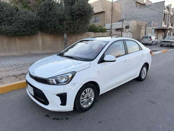 السلام عليكم
كيا بيجاس 2023 خليجي
فتحة سلايد 
مواصفات عاديه
ماشيه 60 كيلو
مكفولة ماعدا صبغ شوية باب الصدر 
الباقي كلة مكفول 
سيارة نظيفة مال بيت مناقصة كل شي 
رقم بغداد تحويل مباشر
سعرها مناسب 109 
مكاني بغداد حي القاهرة 
***********
