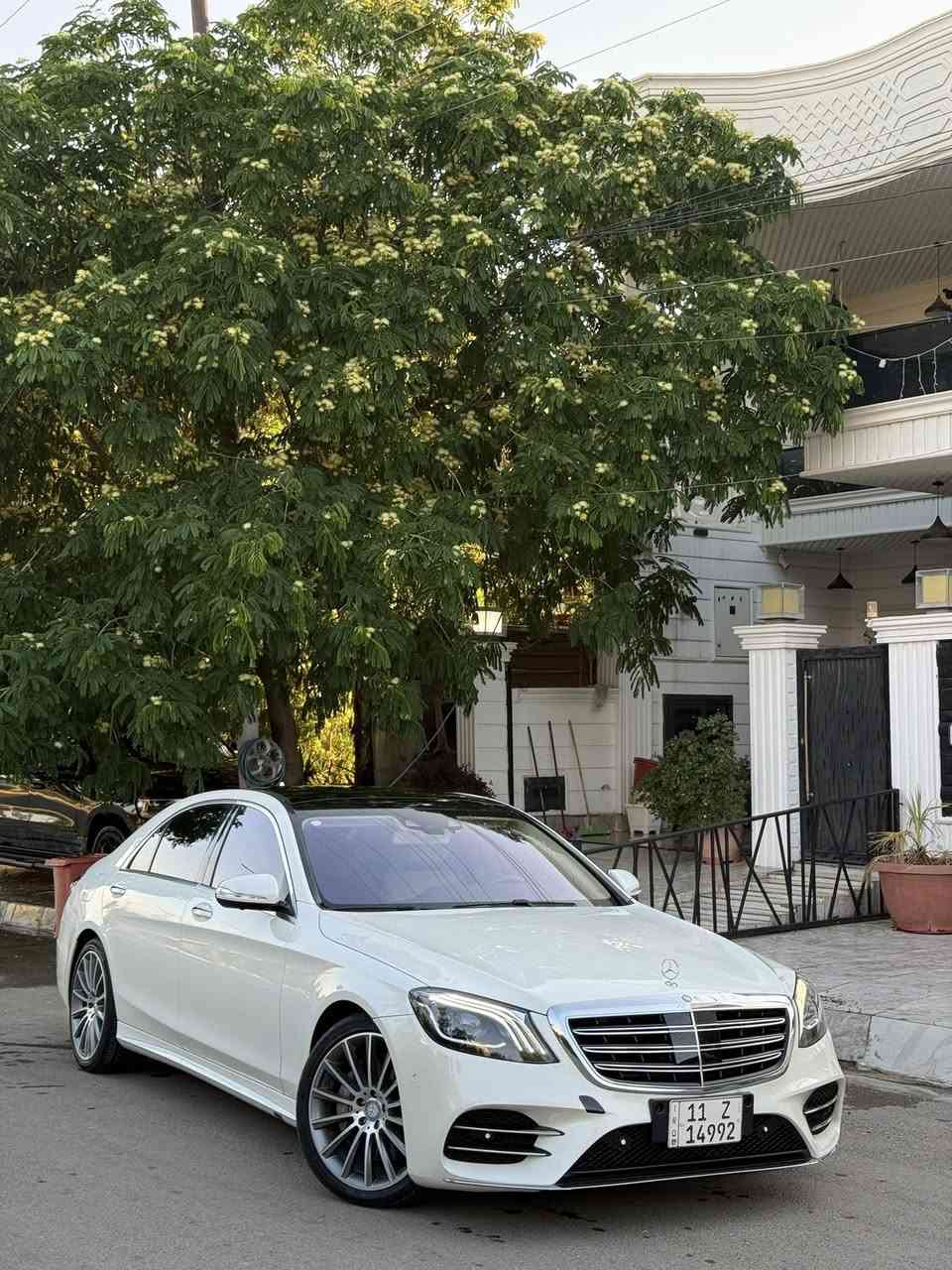 سلام عليكم

مرسيدس S550 للبيع 2016 اس كلاس 
سياره ضمان دولي V8 توين توربو 
سياره رقم بغداد تسجيل اول مره و مشروع وطني سنويه و فحص و هزه كلها جديد 
باب خلفي طويل VIP سياره فول مواصفات 5فصوص
محدث 2020 كت كامل بلادي ماشيه 69 الف حقيقي 
سياره كلش جديده ايد وحده كير محرك كلها شرط بدون اي عطل او اي مسج اي كلوب ميشتغل بل دشبول سيرفز كامل بل شركه  مفتاح 2 بلادي ويا 
السياره جكات و بانوراما و داخل ابيض ملكي و داخل لد كامل صندوق كهربائي الابواب كلها شفط نظام مساج كشنات و تدفئه و تبريد و استيرن تدفئه  كشنات الاماميه داينمك تتحرك مع حركة سياره 5 بردات شاشات 3 و 5 كامرا 360 و داتشو دبل ماوس رادرات امامي و جانبي و حساسات كامل سستم صوت سماعات برايمستر
لايت led و مع دوران عجله لايتات 

السياره مبيها اي نقص كلها شرط 
السياره بدون صبغ و لا تعديل فقط بيها تبديل صندوق بلادي نفس لون بدون ارباك او دواخل  و الباقي كفاله عامه من كير و محرك السياره كلش نظيفه كلها شرط 

سعر سياره 435 و بيها مجال بسيط 

رقم ***********
