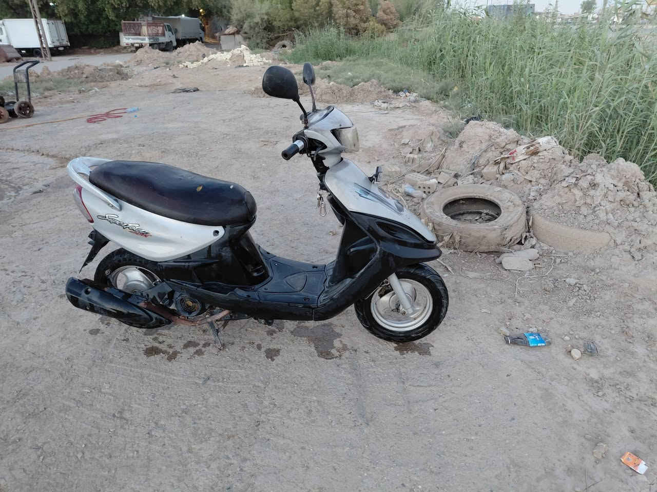 دراجه ماكس قشمه للبيع شغاله كل كهربائياتها سعرها 300 شراي اتصل على الرقم ***********
