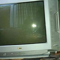 تلفزيون LG • نضيف • شغال