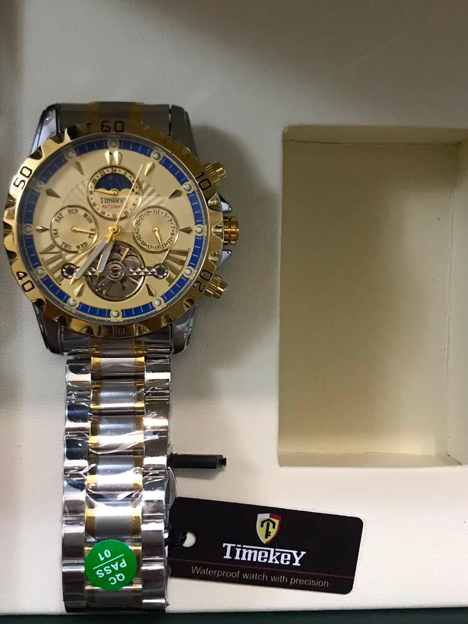 السلام عليكم من رخصة الادمن 
ساعة ماركة  TIMEKEY AUTOMATIC
سناتر شغاله - شهري - اسبوعي - قمري 
قلب مفتوح 
موديل 26
جديد غير مستخدم


**إذا كنت صاحب هذا الإعلان وتريد حذفه لأي سبب، رجاءا أرسل رسالة إلى الدعم الفني**