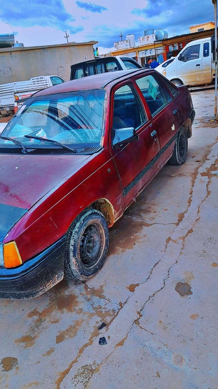 سلام عليكم كاديت رقم فحص نينوا سنويه خضرا شرط تحويل  وكاله  كير محرك حجم  18 شرط 
كابون بنزين سعر 15 بيه مجال ترهم مراوس بوميكا 20 فقط ***********
