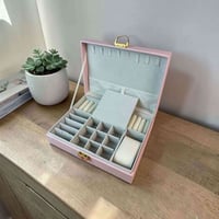 اكسسوارات • توصيل مجاني