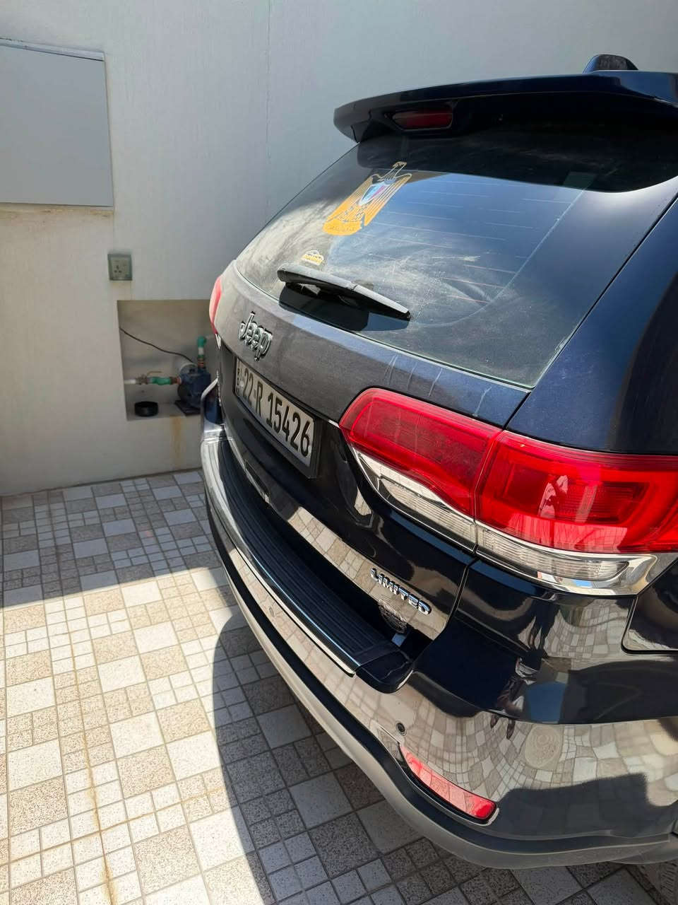 السلام عليكم
جيب موديل ١٨ 

خليجي مكفوله كفاله عامه فقط الجاملغ الأمامي جهه السايق مصبوغ بدون معجون اثر شخوط 

ماشيه ٧٥ mil

فول مواصفات 

بدون شرح المواصفات لان أغلبكم تعرفون مواصفات لمتد 

سياره اجدد من الصور لكن الخلل الوحيد انوا البستم السادس طاك وبعد كلشي ماسويت بي فابيعها كانوا تبديل. محرك 

ماراح أقول بشكد صارت عليه وعلمود شغله المحرك عارضها ٢١٥ ورقه بيها مجال بسيط او مراوس بلسايد ٢٠٢١ 

اليحب يتصل هذا رقمي موقعي الرمادي 

***********

