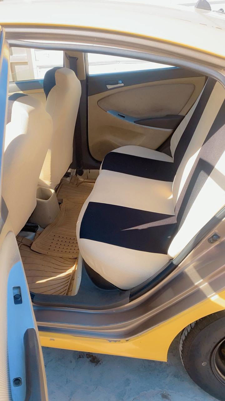 السلام عليكم 
اكسنت خليجي صفره موديل 13 مابيها ضرر طخات بسيطة السعر ٧٨ وبيها مجال بسيط حق الجيه بأسمي رقم جديددولي تحويل ثاني يوم مصفره هيئه وغرامه مكاني بغداد شارع فلسطين ***********
