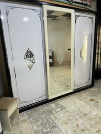 غرفة نوم • نضيفه • ويّه دش