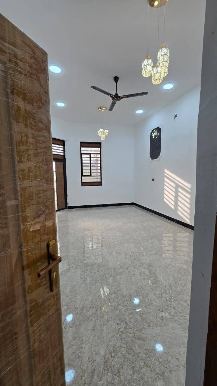 🔥 للبيع دار – فرصة ***********
85 مليون قابل للتفاوض
📍 أبو الخصيب / بهادريه قرب محطة الغاز
📐 160 متر – طابو زراعي بسم عراقي
🏠 غرفتين نوم + صالة + مطبخ + صحيات + استقبال + كراج
📞 ***********
⚡ جاهزة للسكن – سعر مناسب جداً 
نستقبل عروضاتكم 🌹🌹
